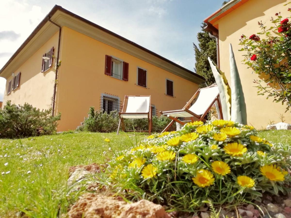 Il Montelletto Bed & Breakfast Santa Luce Eksteriør bilde